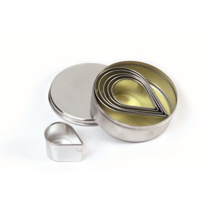 Zestaw wykrojników do ciasta ze stali nierdzewnej, gładka kropla - 6 szt., 45-95 mm | PAVONI, STP57