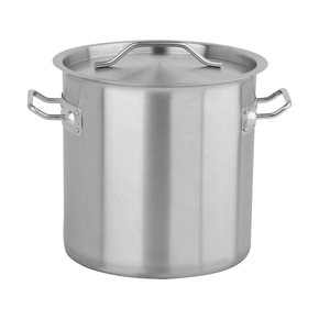 Profesjonalny garnek wysoki z pokrywką o wymiarach 25x25 cm oraz pojemności 12l.
Garnek YATO Professional Kitchen Equipment przeznaczony jest do profesjonalnego wykorzystania w branży gastronomicznej. Doskonale nadaje się do przygotowywania wszelkiego rodzaju potraw.
Wykonany jest z wysokiej jakości stali nierdzewnej 201 do użytku w gastronomii.
Specjalna konstrukcja dna kapsułowego rozprowadza ciepło równomiernie po całej powierzchni spodu, co zwiększa stopień wykorzystania ciepła i efektywność gotowania. Przekłada się to bezpośrednio na ich jakość oraz komfort pracy kucharza. Takie rozwiązanie zmniejsza również ryzyko przypalenia potraw.
Wkładka ferromagnetyczna w dnie pozwala na stosowanie garnków YATO na każdym rodzaju kuchenek, takich jak:
• elektryczna
• indukcyjna
• gazowa
• ceramiczna
W garnkach YATO zastosowano wyjątkowo masywne i nienagrzewające się, solidnie zamocowane uchwyty. Gwarantuje to bezpieczeństwo i wieloletnią trwałość użytkowania.
 | YG-00012, Garnek wysoki z pokrywką 25x25 cm 12 l