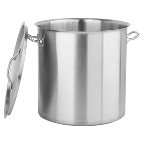 Profesjonalny garnek wysoki z pokrywką, o wymiarach 50x50 cm oraz pojemności 98l.
Garnek YATO Professional Kitchen Equipment przeznaczony jest do profesjonalnego wykorzystania w branży gastronomicznej. Doskonale nadaje się do przygotowywania wszelkiego rodzaju potraw.
Wykonany jest z wysokiej jakości stali nierdzewnej 201 do użytku w gastronomii.
Specjalna konstrukcja dna kapsułowego rozprowadza ciepło równomiernie po całej powierzchni spodu, co zwiększa stopień wykorzystania ciepła i efektywność gotowania. Przekłada się to bezpośrednio na ich jakość oraz komfort pracy kucharza. Takie rozwiązanie zmniejsza również ryzyko przypalenia potraw.
Wkładka ferromagnetyczna w dnie pozwala na stosowanie garnków YATO na każdym rodzaju kuchenek, takich jak:
• elektryczna
• indukcyjna
• gazowa
• ceramiczna
W garnkach YATO zastosowano wyjątkowo masywne i nienagrzewające się, solidnie zamocowane uchwyty. Gwarantuje to bezpieczeństwo i wieloletnią trwałość użytkowania.
 | YG-00020, Garnek wysoki z pokrywką 50x50 cm 98 l
