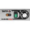 Grill kontaktowy Panini o mocy 2,2kW marki YATO YG-04557.
Grill YATO jest urządzeniem niezbędnym na każdej kuchni. Przeznaczony jest do szybkiego przygotowywania hamburgerów, mięs, ryb, tortili, tostów, panini czy warzyw.
Żeliwna płyta grillowa o wymiarach 345x230mm, ryflowana na górze i dole, pozwala na jednoczesne obustronne smażenie wielu produktów.
Grzałka o mocy 2,2kW sterowana jest za pomocą potencjometru umieszczonego na płycie frontowej. Możliwe jest ustawienie temperatury pracy w zakresie 50~300°C. Zainstalowany bryzgoszczelny wyłącznik pozwala na wyłączenie grilla, gdy jest on nieużywany, bez konieczności odłączania kabla zasilającego z sieci. Grill zasilany jest prądem o napięciu 230V~50Hz.
Obudowa wykonana jest z wysokiej jakości stali nierdzewnej. Dzięki temu grill jest szybki w czyszczeniu i utrzymaniu w czystości. Dodatkowo z przodu zainstalowana jest rynienka na tłuszcz i wszelkiego rodzaju odpadki po grillowaniu. Istnieje możliwość łatwego wyciągnięcia jej i umycia. W skład wyposażenia wchodzi dodatkowo miedziana szczotka druciana, którą można czyścić płytę grillową, bez obaw o zarysowanie jej powierzchni. Urządzenie posiada wygodną, nienagrzewającą się plastikową rękojeść.
Grill YATO ma wymiary 440x370x190mm i waży 18kg, klasa ochrony IPX3.
 | YG-04557, Elektryczny grill kontaktowy panini w pełni ryflowany 44 cm 2,2 kW