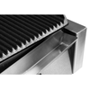Grill kontaktowy pojedynczy o mocy 1,8kW marki YATO YG-04555.
Grill YATO jest urządzeniem niezbędnym na każdej kuchni. Przeznaczony jest do szybkiego przygotowywania hamburgerów, mięs, ryb, tortili, tostów czy warzyw.
Żeliwna płyta grillowa o wymiarach 230x225mm, ryflowana na górze i dole, pozwala na jednoczesne obustronne smażenie wielu produktów.
Grzałka o mocy 1,8kW sterowana jest za pomocą potencjometru umieszczonego na płycie frontowej. Możliwe jest ustawienie temperatury pracy w zakresie 50~300°C. Zainstalowany bryzgoszczelny wyłącznik pozwala na wyłączenie grilla, gdy jest on nieużywany, bez konieczności odłączania kabla zasilającego z sieci. Grill zasilany jest prądem o napięciu 230V~50Hz.
Obudowa wykonana jest z wysokiej jakości stali nierdzewnej. Dzięki temu grill jest szybki w czyszczeniu i utrzymaniu w czystości. Dodatkowo z przodu zainstalowana jest rynienka na tłuszcz i wszelkiego rodzaju odpadki po grillowaniu. Istnieje możliwość łatwego wyciągnięcia jej i umycia. W skład wyposażenia wchodzi dodatkowo miedziana szczotka druciana, którą można czyścić płytę grillową, bez obaw o zarysowanie jej powierzchni. Urządzenie posiada wygodną, nienagrzewającą się plastikową rękojeść.
Grill YATO ma wymiary 310x370x205mm i waży 15kg, klasa ochrony IPX3.
 | YG-04555, Elektryczny grill kontaktowy ryflowany 32 cm 1,8 kW