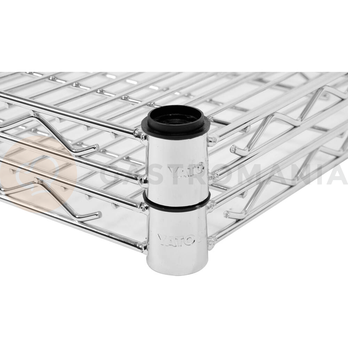 Półka regału o wymiarze 610 x 1060 mm ze stali chromowanej.
Półka Yato przeznaczona do ażurowego regału, doskonale sprawdzającego się w kuchniach, magazynach, sklepach, warsztatach. Wzmocnienie sprawia, że nośność każdej półki wynosi aż 200 kg, a całego regału - 800 kg. Chromowana powierzchnia gwarantuje ochronę przed korozją i uszkodzeniami eksploatacyjnymi, a druciana konstrukcja zapewnia produktom idealną wentylację.
• wysokość półek można swobodnie regulować na słupkach
• półka jest sprzedawana w kompletach po 4 szt.
• regał nadaje się do samodzielnego montażu i jest łatwy do utrzymania w czystości
• gotowy regał składa się z 4 półek i 4 słupków - zestawy półek i słupków należy zakupić osobno
• w zestawie znajdują się 4 komplety klipsów montażowych

Informacje
• nośność: 200 kg
• szerokość: 1060 mm
• głębokość: 610 mm
• grubość drutu: 3,4 mm
• grubość rantu: 4,6 mm
• grubość wzmocnienia półki: 6,1 mm

 | YG-09056, Półka do regału ażurowego 610x1060 mm