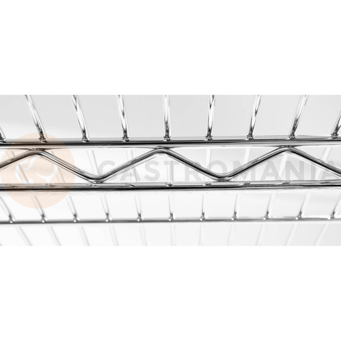 Półka regału o wymiarze 610 x 1520 mm ze stali chromowanej.
Półka Yato przeznaczona do ażurowego regału, doskonale sprawdzającego się w kuchniach, magazynach, sklepach, warsztatach. Wzmocnienie sprawia, że nośność każdej półki wynosi aż 200 kg, a całego regału - 800 kg. Chromowana powierzchnia gwarantuje ochronę przed korozją i uszkodzeniami eksploatacyjnymi, a druciana konstrukcja zapewnia produktom idealną wentylację.
• wysokość półek można swobodnie regulować na słupkach
• półka jest sprzedawana w kompletach po 4 szt
• regał nadaje się do samodzielnego montażu i jest łatwy do utrzymania w czystości
• gotowy regał składa się z 4 półek i 4 słupków - zestawy półek i słupków należy zakupić osobno
• w zestawie znajdują się 4 komplety klipsów montażowych

Informacje:
• nośność: 200 kg
• szerokość: 1520 mm
• głębokość: 610 mm
• grubość drutu: 3,4 mm
• grubość rantu: 4,6 mm
• grubość wzmocnienia półki: 6,1 mm

 | YG-09058, Półka do regału ażurowego 610x1520 mm